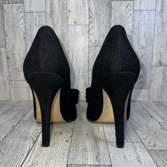 Manolo Blahnik Lisa Suede High-Heel Bow Pump Black size 38✨ - Picture 5 of 16